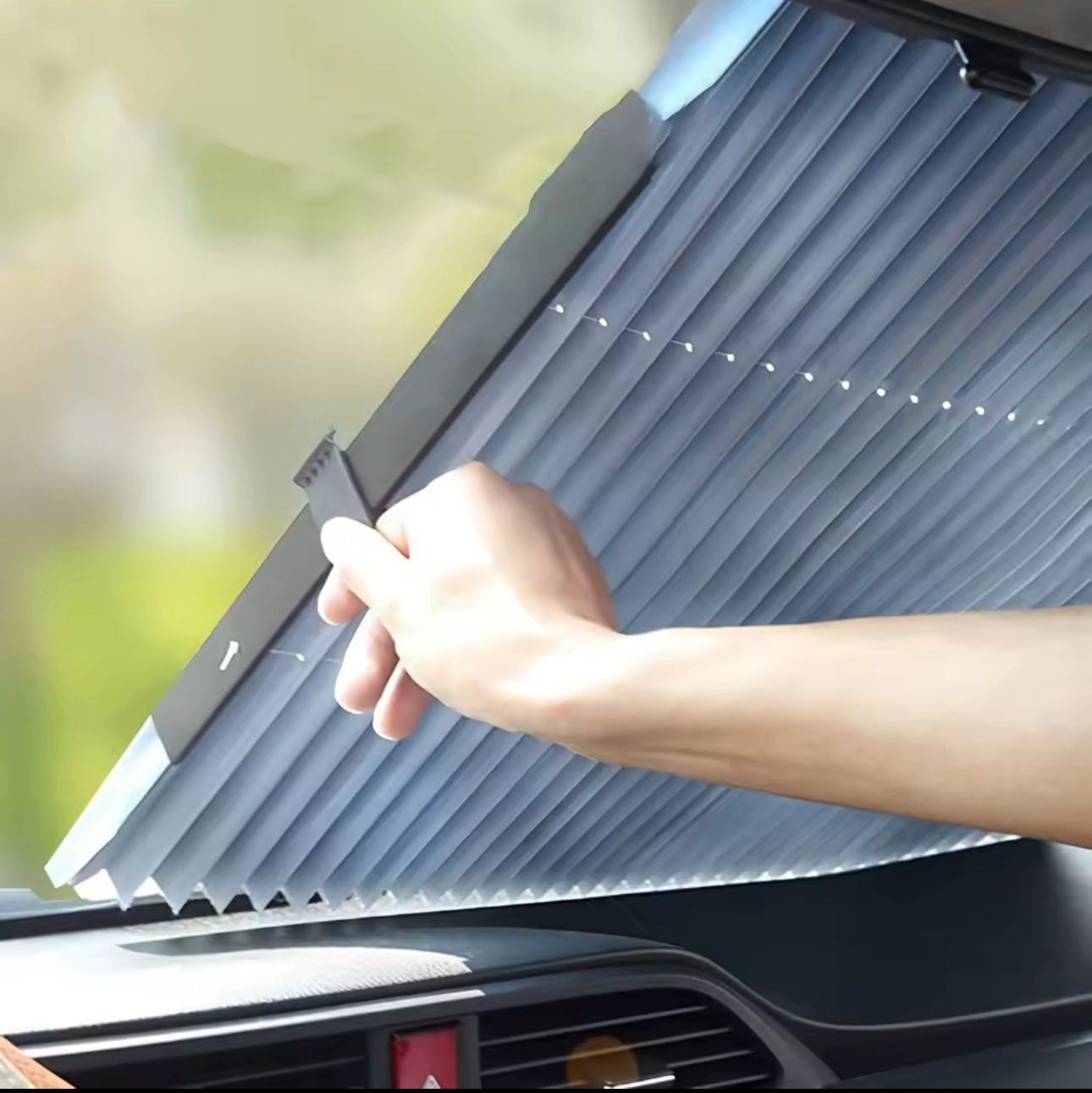 Protector retráctil para auto